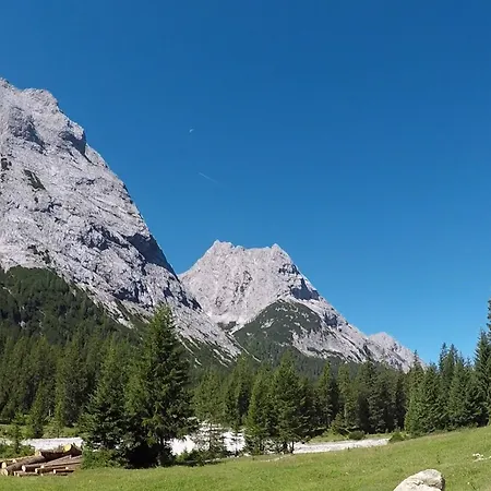 Haus Wiesenruh - Amazing Views & Setting Apartment